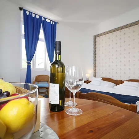 U Jezera Apartman Frymburk