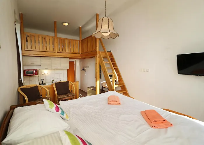 U Jezera Apartman *
